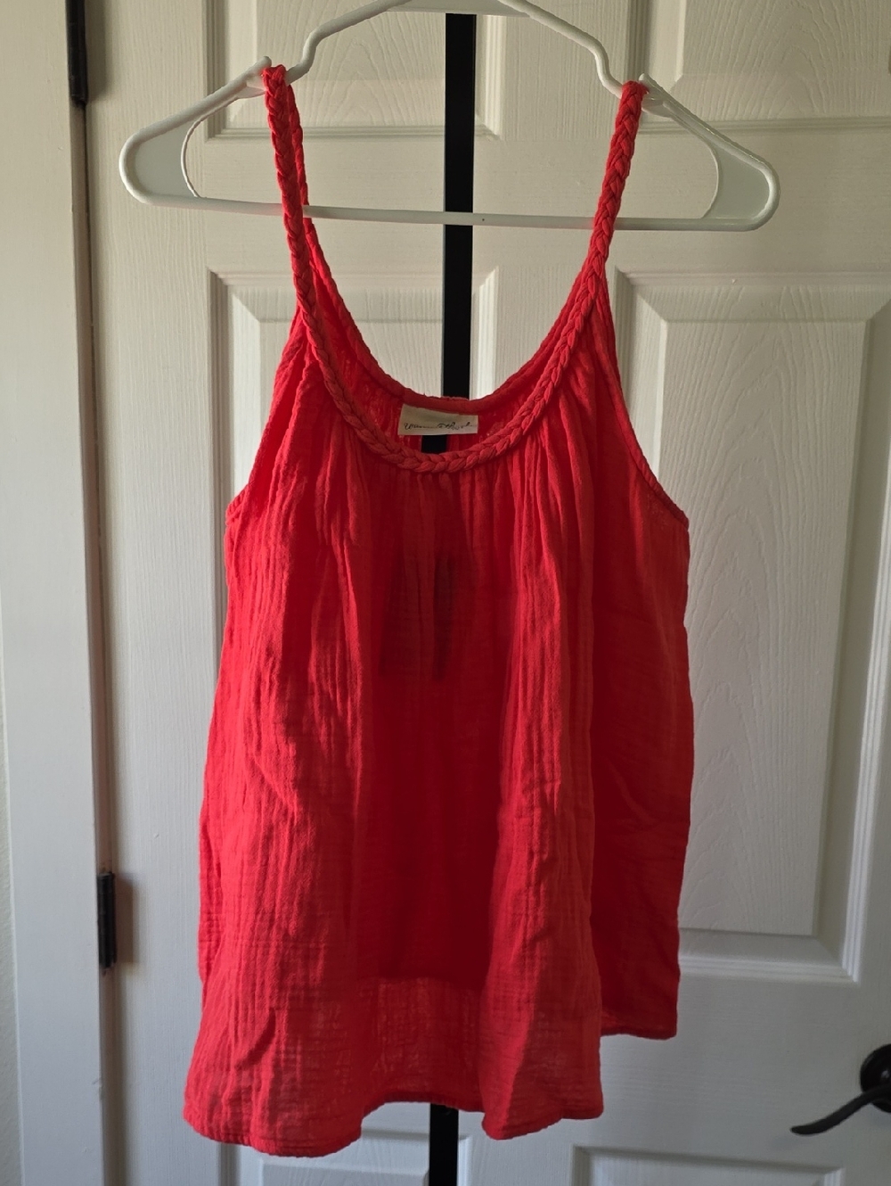 Universal Thread Coral Braided Strap Flowy Tank Top Size Large